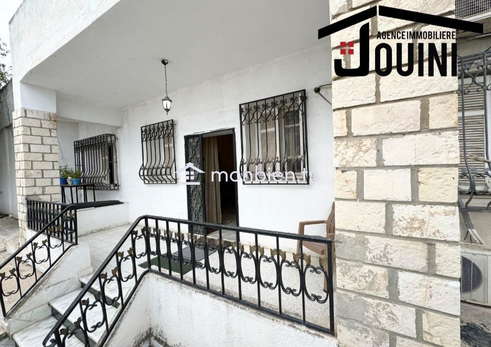 Maison Emplacement Exceptionnel à Beb Saadoun