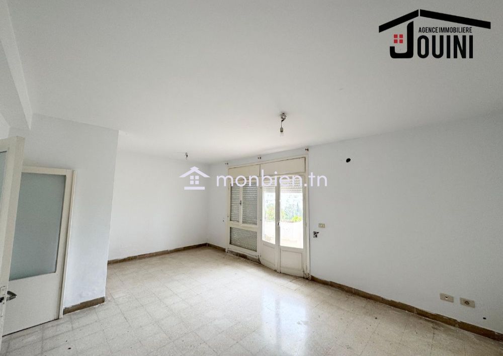 Appartement S+2 A Cité El Hédi Nouira Ariana