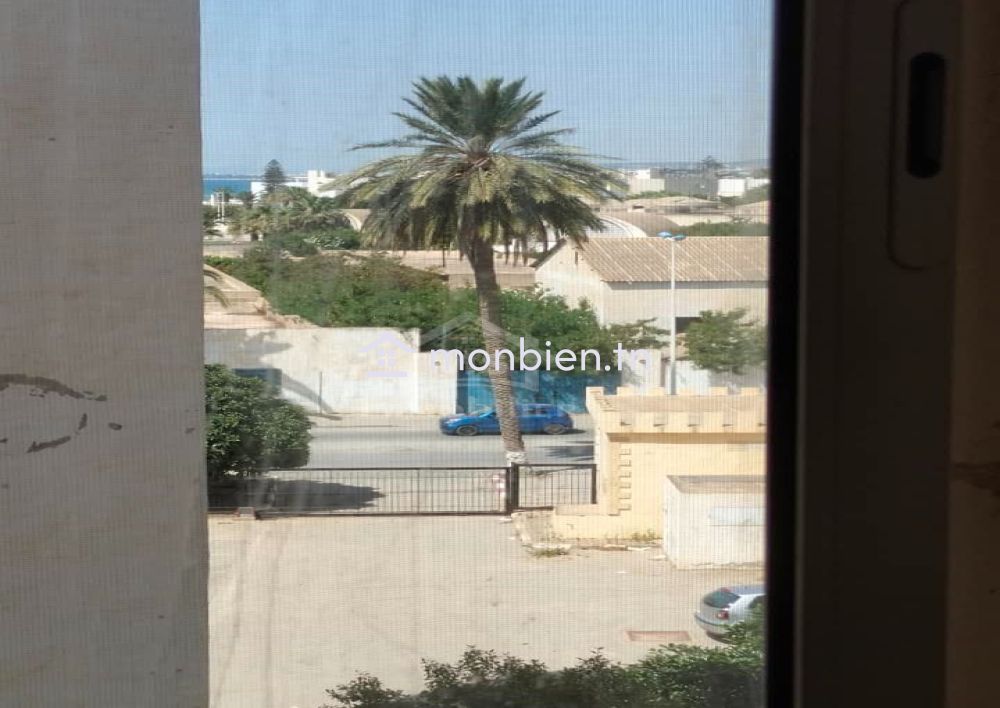 Bel appartement S+3 vue de mer à vendre à Nabeul 51355351