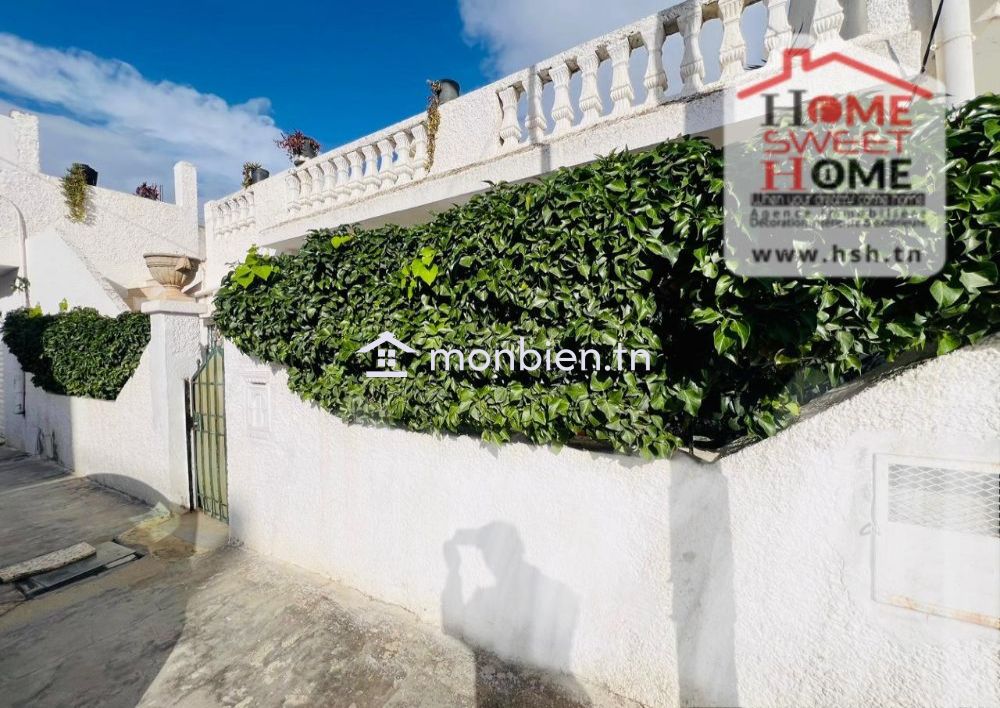 Villa Enarya à Vendre à L'Aouina