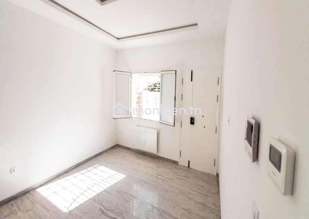 Une villa S+3 toute neuve à vendre à AFH Mrezga 51355351