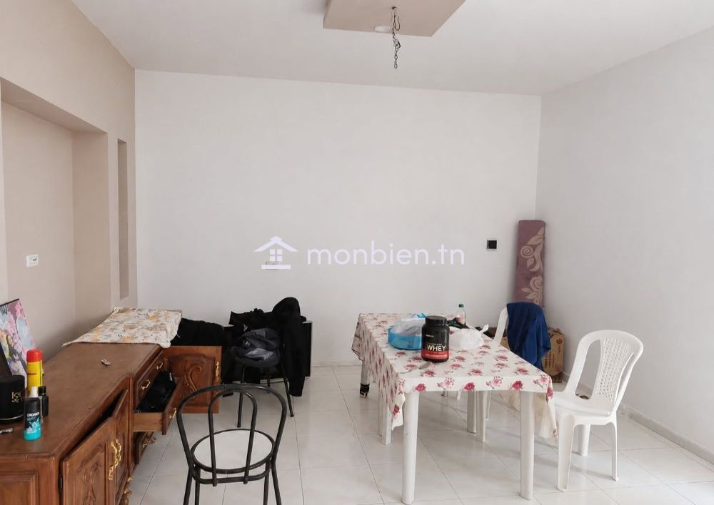 Spacieux Appartement S+1 à proximité d'ESPRIT & du Technopôle