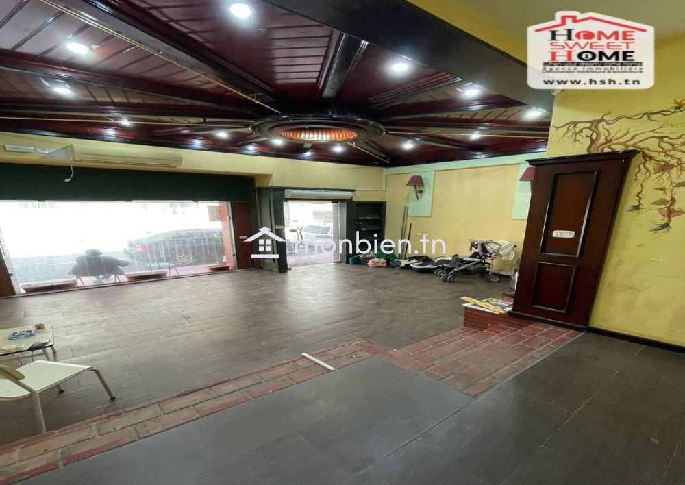 Local David à Louer à Lafayette