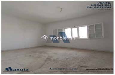 À VENDRE MAISON R+1 DEUX NIVEAUX SÉPARÉS À RADES MOHAMED ALI