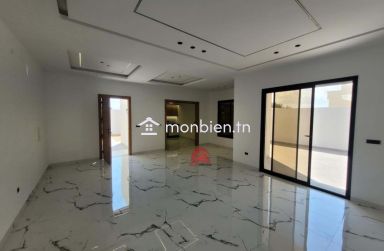 VILLA DE PLAIN-PIED AVEC PISCINE À HOUMT SOUK DJERBA ZA