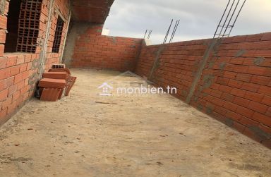 Maison avec garage encours de construction à Hammamet à vendre 51355351