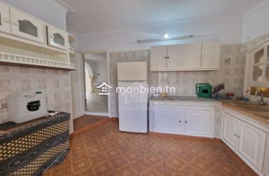 Maison S+2 avec jardin à vendre à Hammamet 51355351