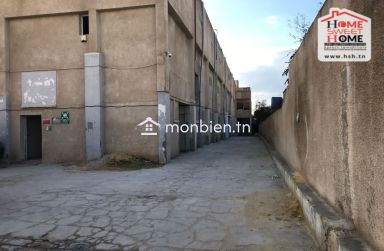 Dépôt Claure à Louer à Ksar Said