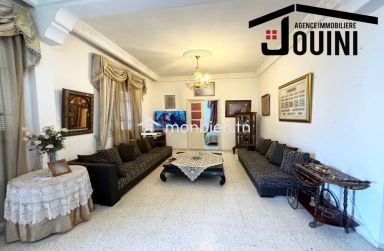 Maison Emplacement Exceptionnel à Beb Saadoun