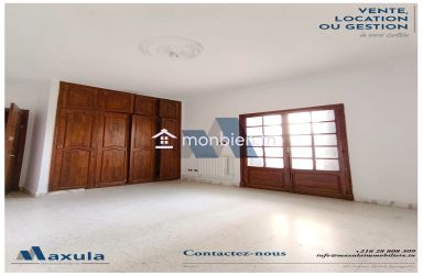 À VENDRE SPACIEUSE VILLA EN R+2 À RADES MELIANE 1