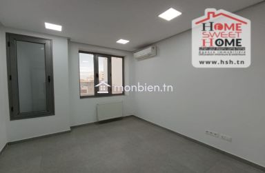 Bureau H2 Ulta à Louer à Ain Zaghouan