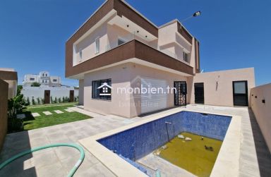 Un duplex S+5 avec piscine à Hammamet Sud à vendre 51355351
