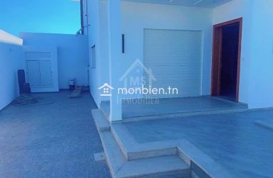 Une villa toute neuve avec piscine à vendre à Hammamet Sud 51355351