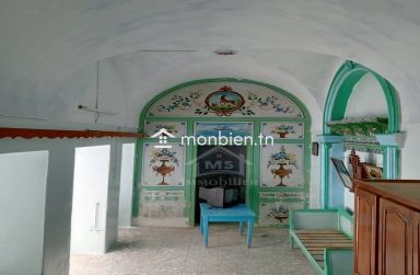 Maison arabe S+2 avec garage à vendre à Hammamet 51355351