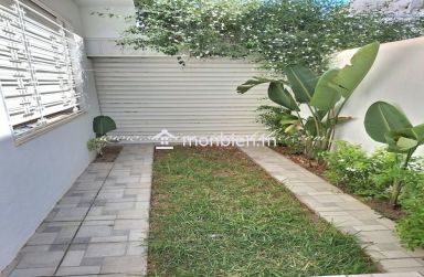 Réf : L1130 Villa Flowers