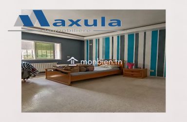 À VENDRE SPACIEUSE MAISON S+3 À RADES CITÉ CHEMINOT