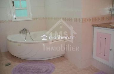 Location estivale: Villa avec piscine et jardin à louer à Hammamet 51355351