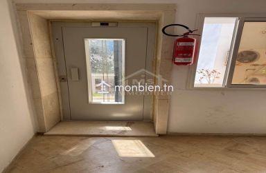 Bel appartement S+2 à vendre à Yasmine Hammamet 51355351