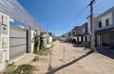 Terrain clôtué de 520 m² à Mrezga à vendre 51355351