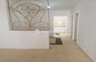 *À Louer – Maison S+2 à Cité El Ghazala**