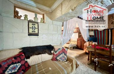 Villa Enarya à Vendre à L'Aouina