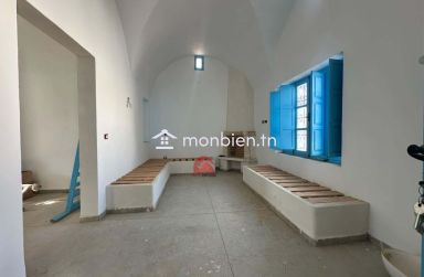 HOUCH TYPIQUE DJERBIEN À HOUMT SOUK