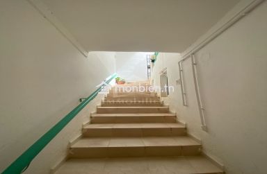2 étages indépendants à Hammamet Nord à vendre 51355351