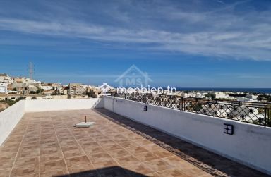 Duplex meublé avec vue de mer à Hammamet Nord à vendre