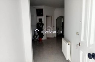 2 étages indépendants à Hammamt Nord à vendre 51355351