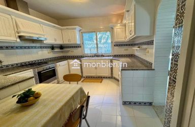 Charmante villa avec jardin à vendre à Hammamet 51355351