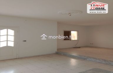 Etage de Villa Jivan à Louer à Carthage Byrsa