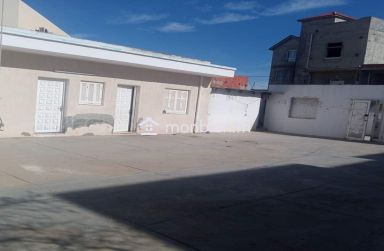 Maison traditionnelle à dèbatir