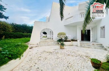 Villa Opaline à Louer à La Marsa Nassim