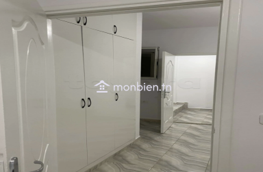 un joli studio en format duplex,