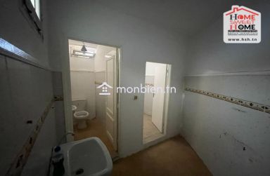 Local Zimbra à Louer à Tunis