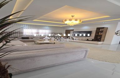 A vendre une luxueuse villa nouvellement construite