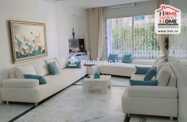 RDC de Villa Lorienya  Meublé à Louer à La Marsa Corniche