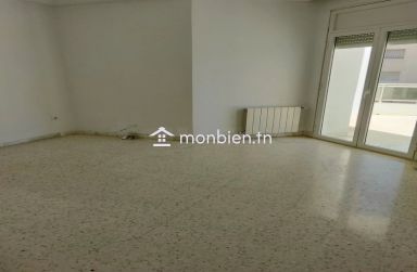 *À Louer – Étage de Villa S+4 Indépendant à Jardin d’El Menzah*
