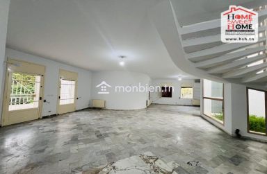 Villa Opaline à Louer à La Marsa Nassim