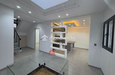 A vendre à Djerba Midoun - villa avec piscine ZU