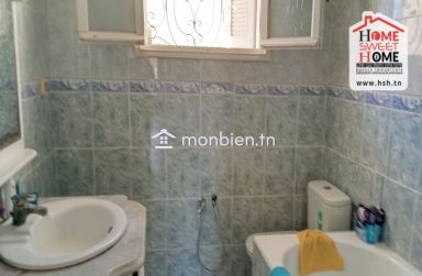 Etage de Villa Gloria à Louer à Cité EL Ghazela