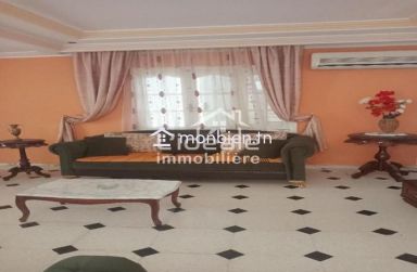 Villa avec piscine location estivale à Hammamet