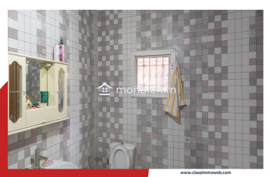 Maison de 150 m2 sur 240 m2 pour 150 MD