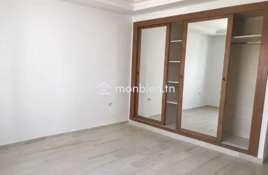 **À Louer – Appartement S+3 Très Haut Standing à El Menzah 9C**