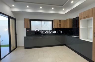 Villa S+4 toute neuve avec piscine à vendre à Hammamet Sud 51355351