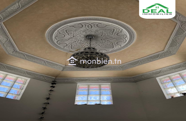 Villa de 400 m² à M'saken