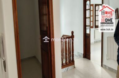 Etage Ismiranda à Louer à Carthage Dermech