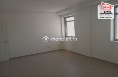 Bureau H2 Zoya à Louer à Cité El Ghazela