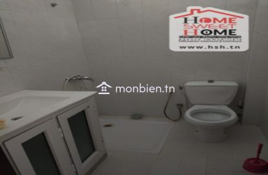 Etage S4 Zeoui à Louer à Cité les palmeraies, L'Aouina