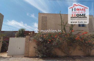 Villa Abarugy à Vendre à Bhar Lazreg